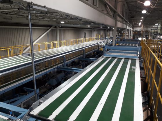 Instalace dopravníkové linky pro předního výrobce papírových sáčků a pytlů v Kanadě