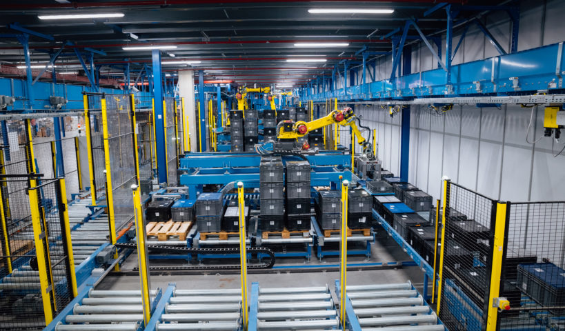 ROBOTIC PALLETIZING IN THE DISTRIBUTION CENTRE